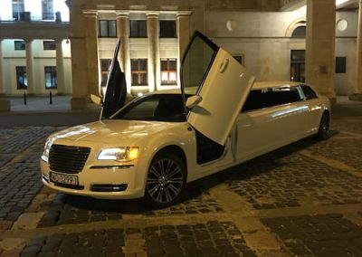 Chrysler Lambo Doors